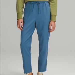 Lululemon Stretch High-Rise ⅞ Pant